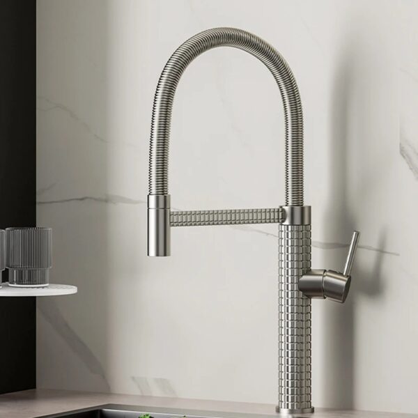Chrome executive full-chain sink mixer