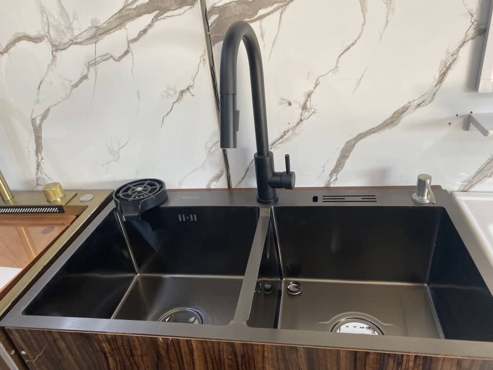 Black Semi-full option kitchen sink